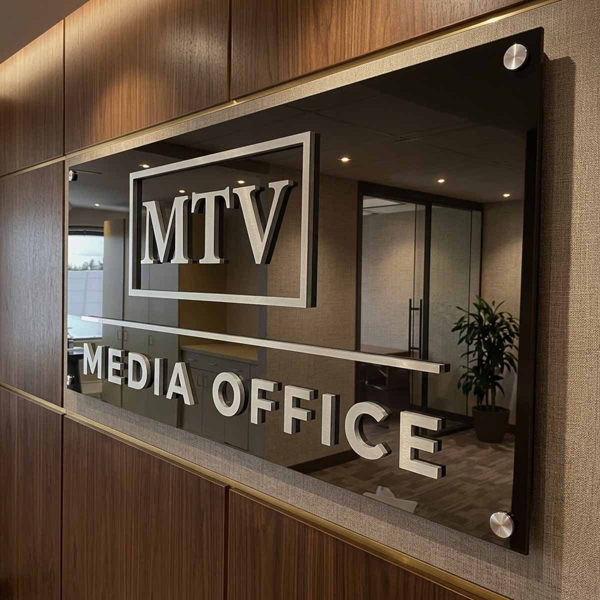 Custom office acrylic sign board with 3D lettering and wall mounted corporate signage in Dubai