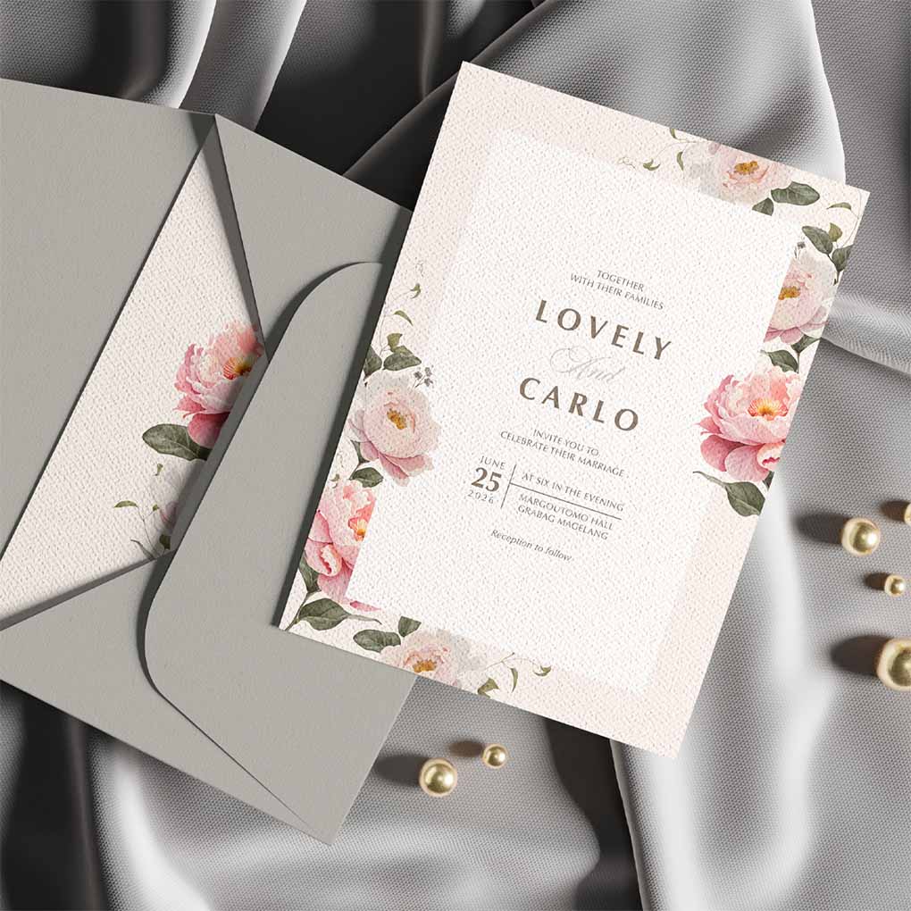 Floral wedding invitation card printing in Dubai with premium textured paper and matching envelope