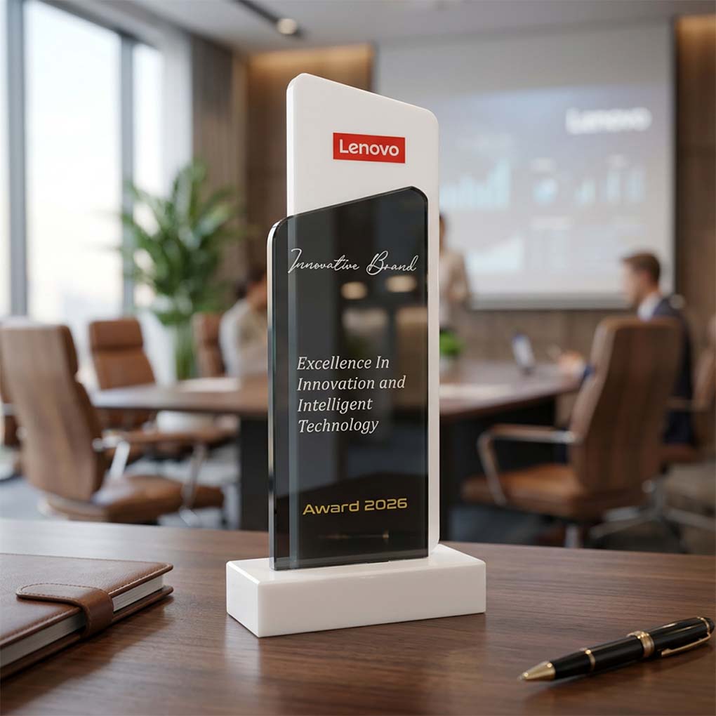 Custom corporate acrylic award with company logo and personalized engraving in Dubai