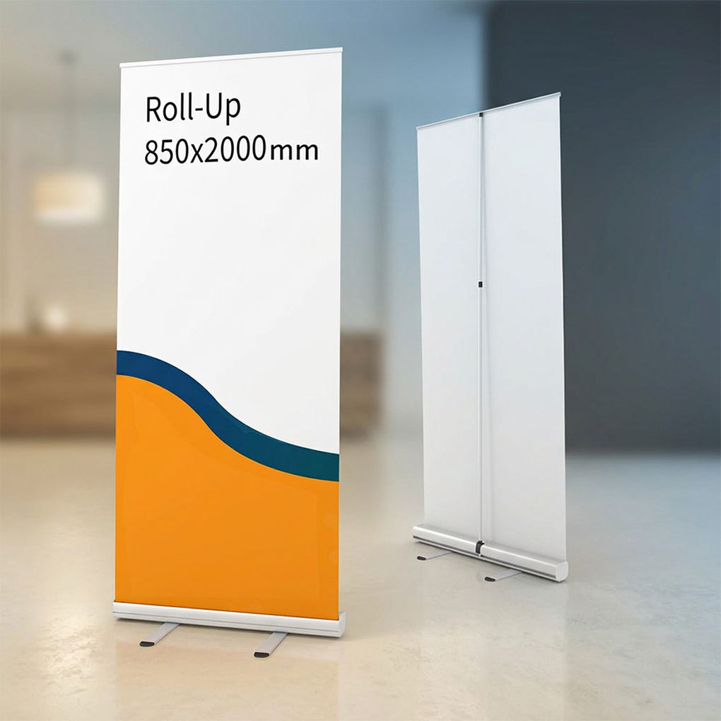 850mmx2000mm retractable roll up banner stand for exhibitions, events and promotional advertising in Dubai